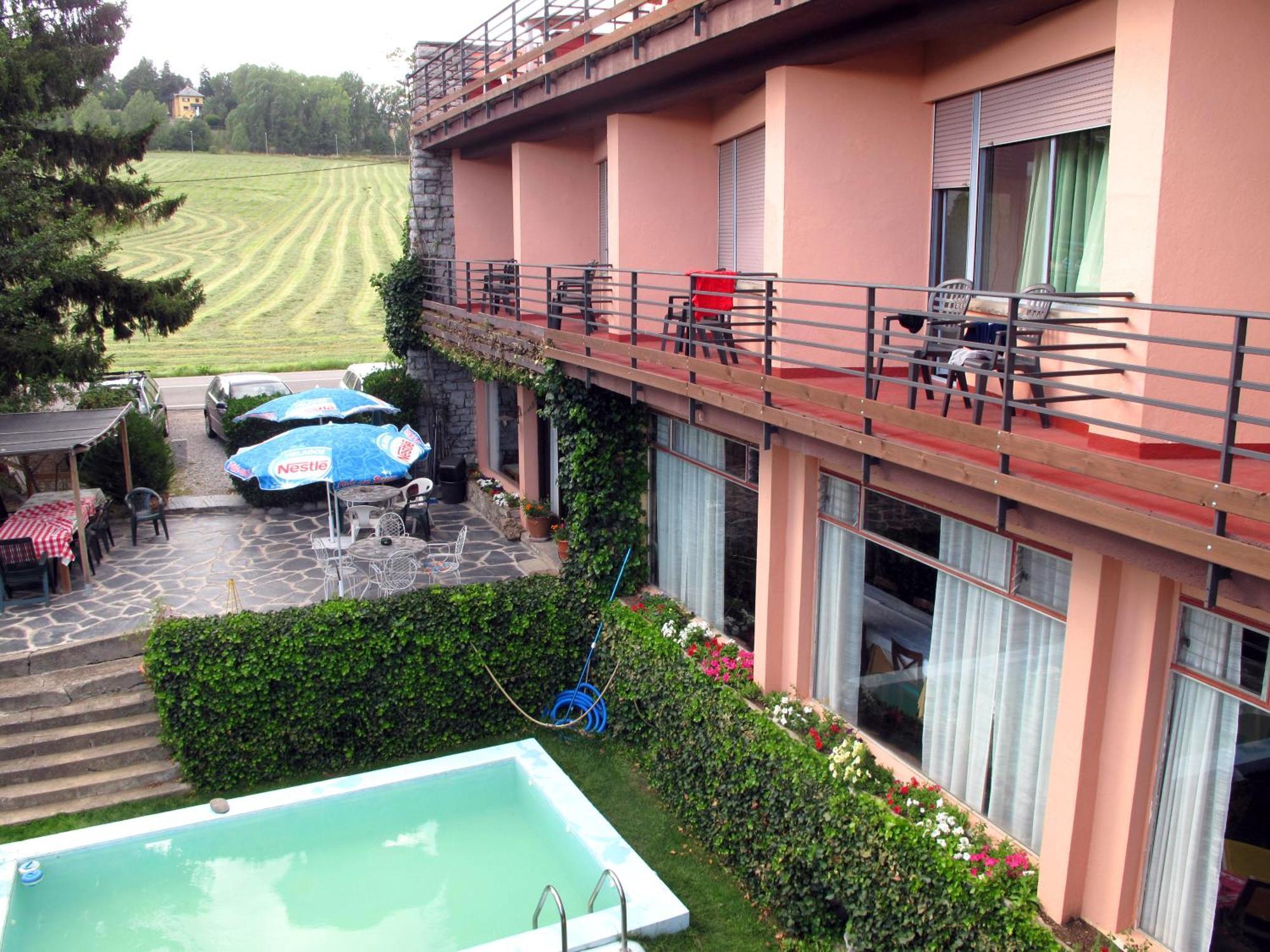 Hotel Martinez Puigcerdà Exterior foto