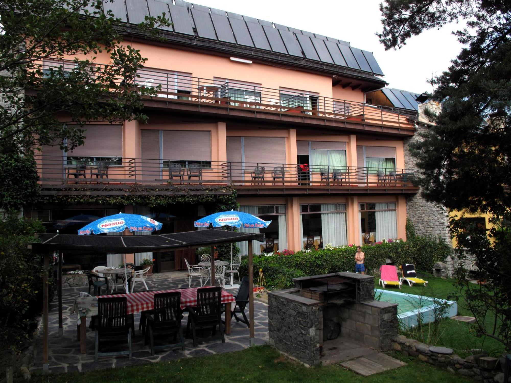 Hotel Martinez Puigcerdà Exterior foto