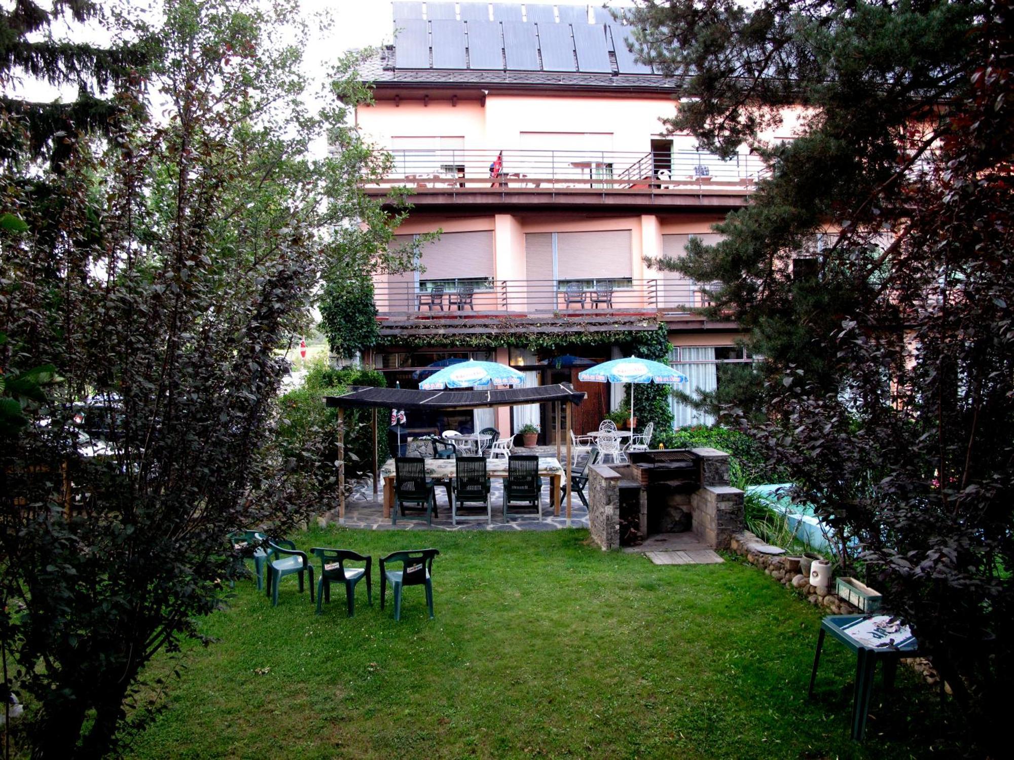 Hotel Martinez Puigcerdà Exterior foto